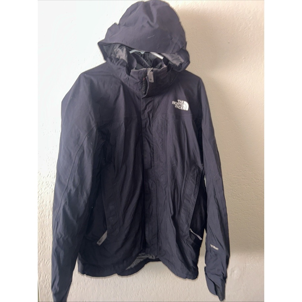 The North Face HyVent Jacket Mens Medium Black Hooded Waterproof Rain Shell